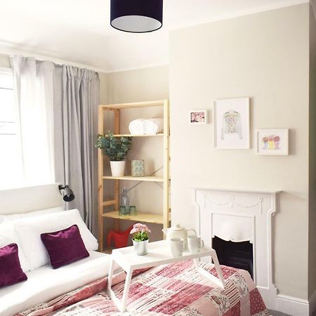 Charming Three Bed Home Near City Centre And Hospital Southampton Exteriér fotografie
