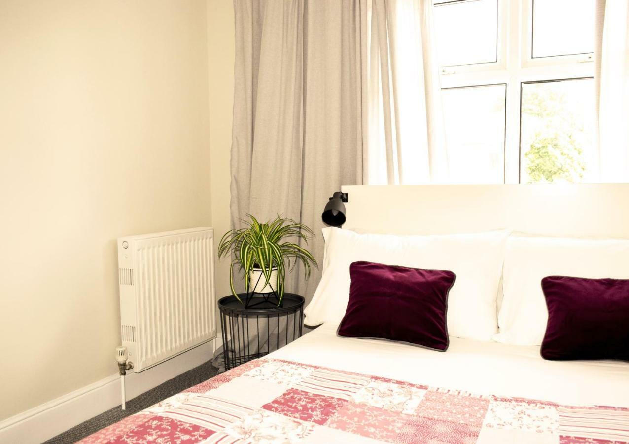 Charming Three Bed Home Near City Centre And Hospital Southampton Exteriér fotografie